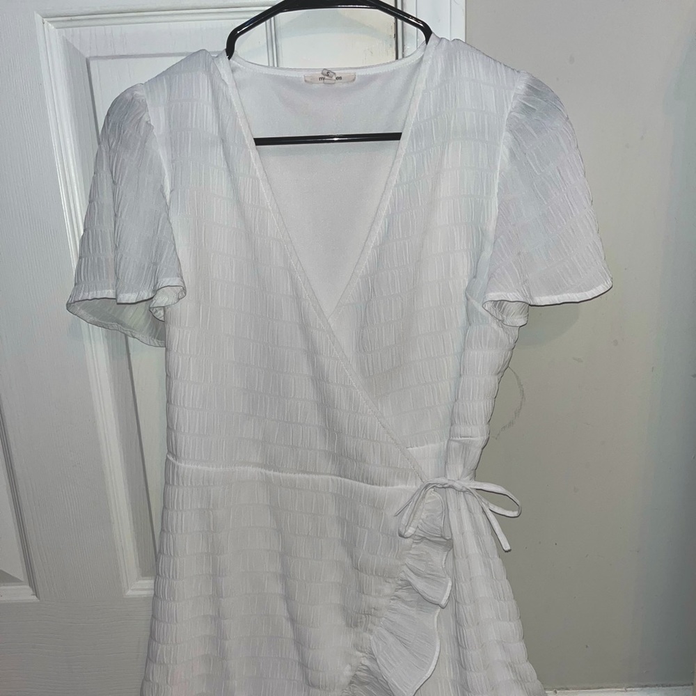 Pretty White Dress